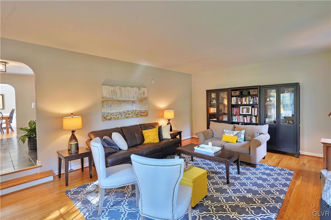 4171 Ravenswood Road Allentown, PA 18103 - Photo 6 of 39 Gallery Image 6