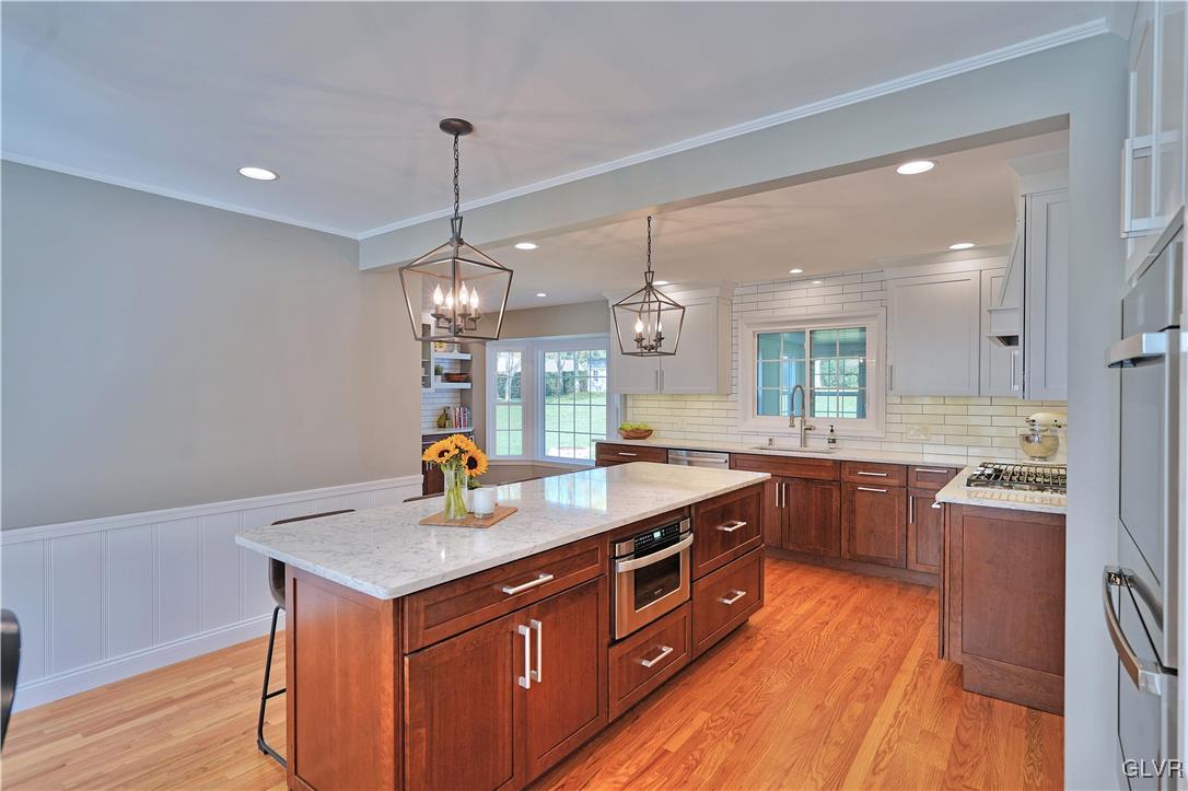 4171 Ravenswood Road Allentown, PA 18103 - Photo 9 of 39 Gallery Image 9