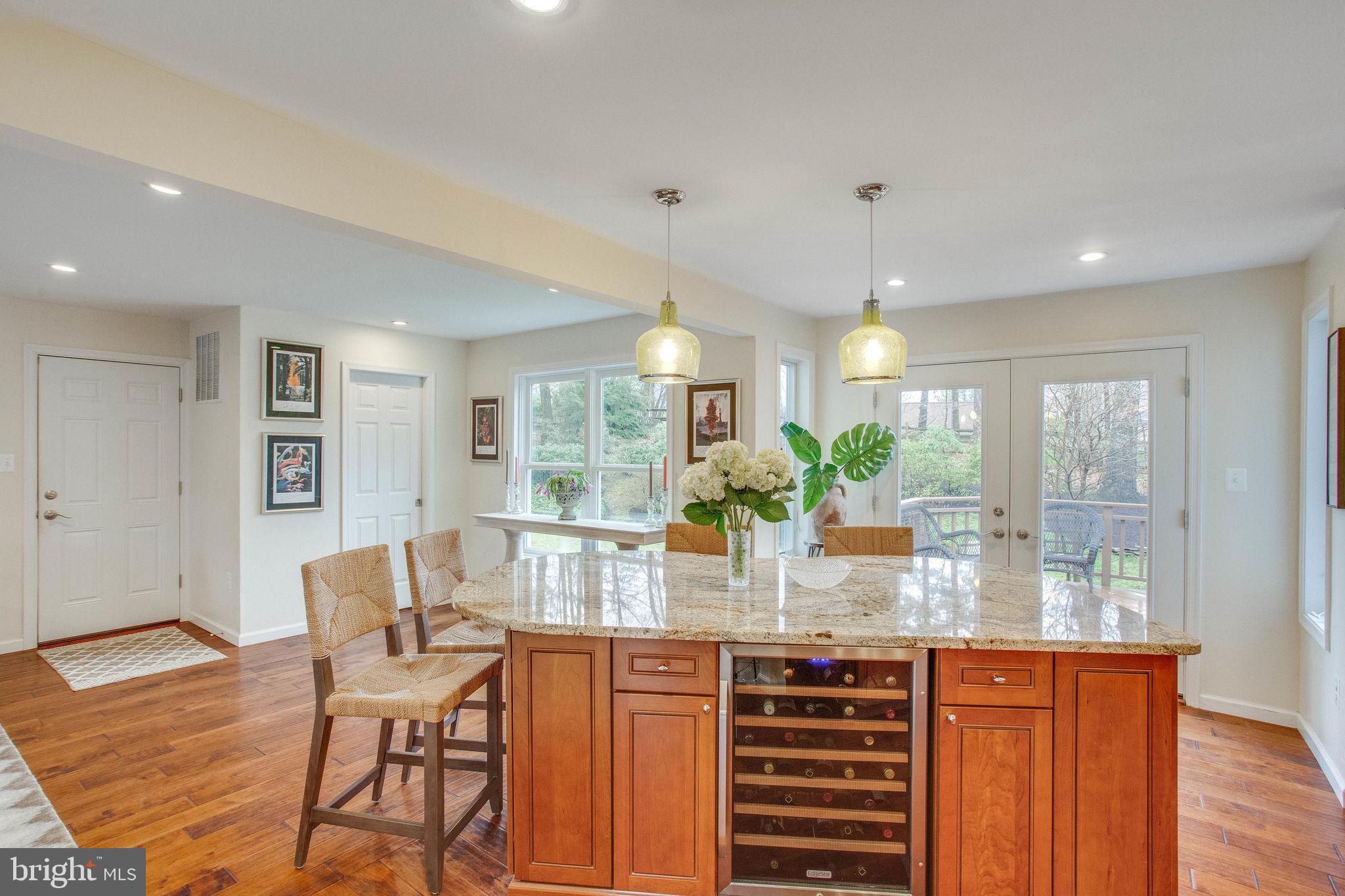 9027 Edgepark Road Vienna, VA 22182 - Photo 12 of 77 Over-sized island with wine cooler!
