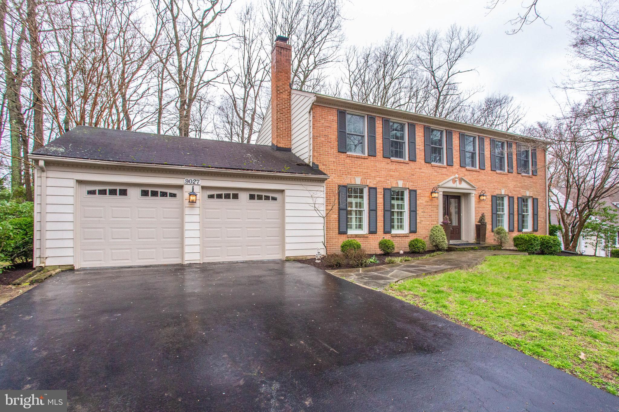 9027 Edgepark Road Vienna, VA 22182 - Photo 4 of 77 Beautiful brick-front, center-hall colonial