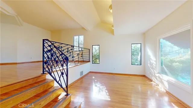 $1,012,000 | 1240 Marion Drive, Glendale, CA 91205