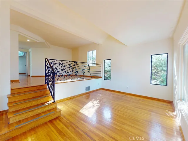 $1,012,000 | 1240 Marion Drive, Glendale, CA 91205