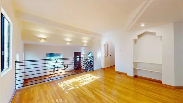 $1,012,000 | 1240 Marion Drive, Glendale, CA 91205