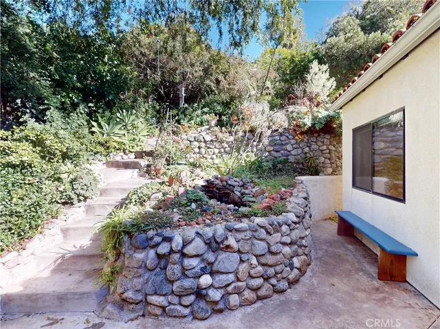 $1,012,000 | 1240 Marion Drive, Glendale, CA 91205