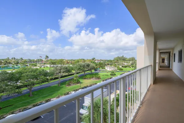 $4,000 | 200 Intracoastal Place, Unit 507, Jupiter, FL 33469