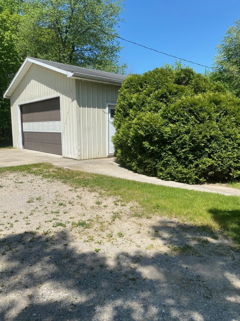 3302 Dana Road Coleman, MI 48618 - Photo 43 of 50