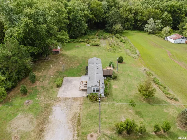 $90,000 | 405 West Vermont Street, Carterville, IL 62918