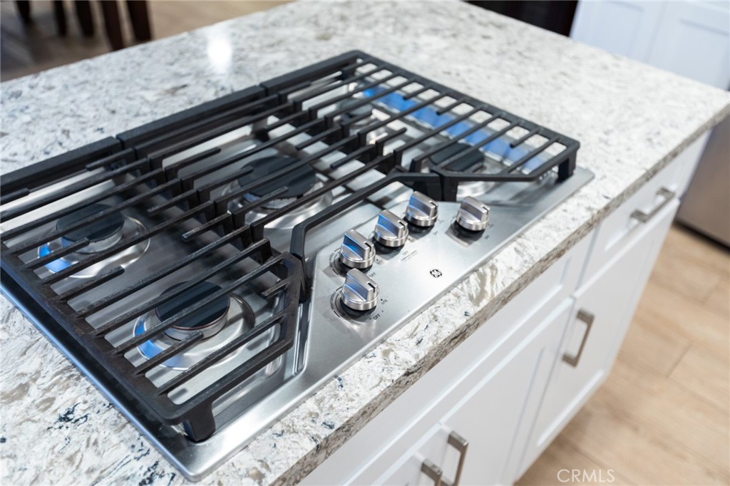 484 Traverse Drive Costa Mesa, CA 92626 - Photo 23 of 30 a close view of a stove