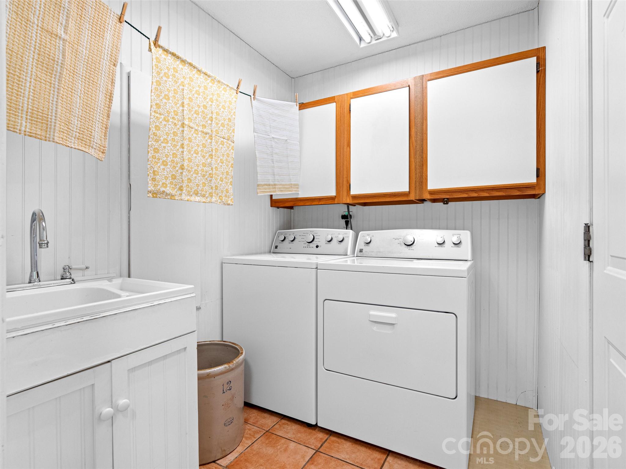 101 Beaver Ridge Road Asheville, NC 28804 - Photo 31 of 48