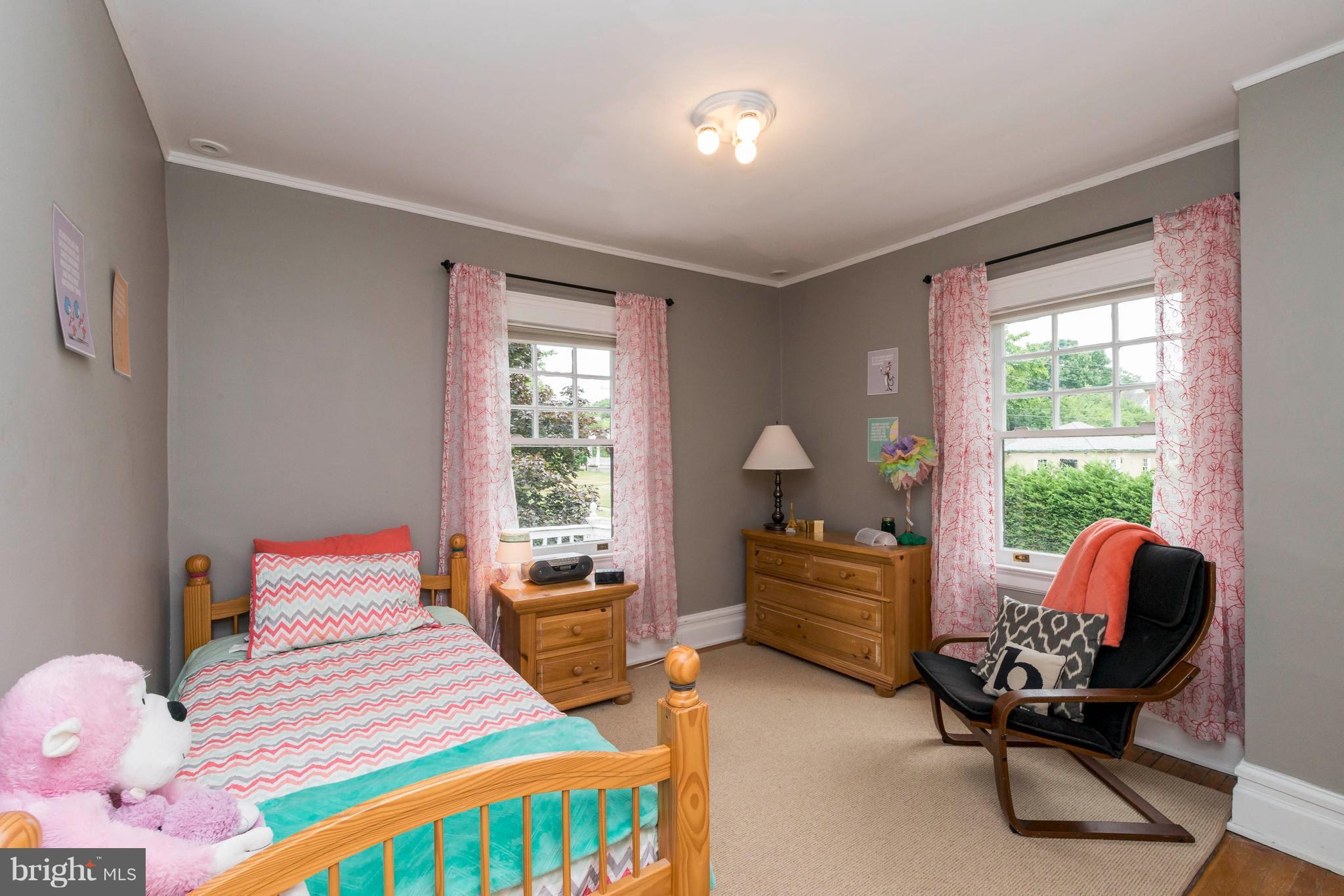 222 Woodlawn Road Baltimore, MD 21210 - Photo 20 of 30 Bedroom
