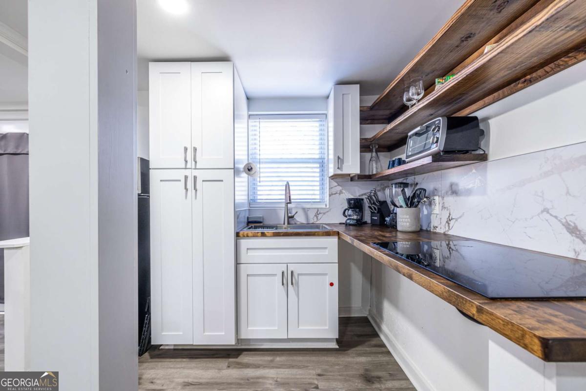 1122 Elaine Drive, Unit B Forest Park, GA 30297 - Photo 19 of 37