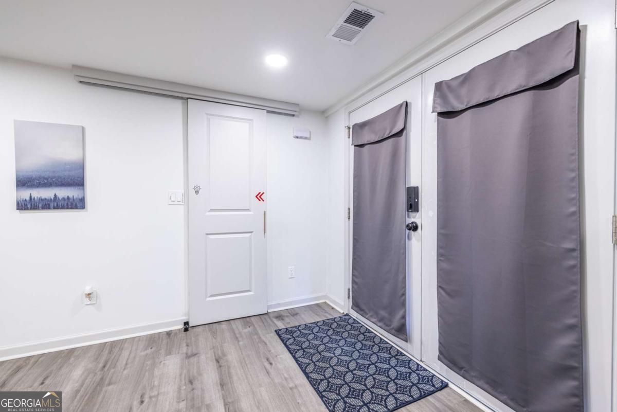 1122 Elaine Drive, Unit B Forest Park, GA 30297 - Photo 20 of 37