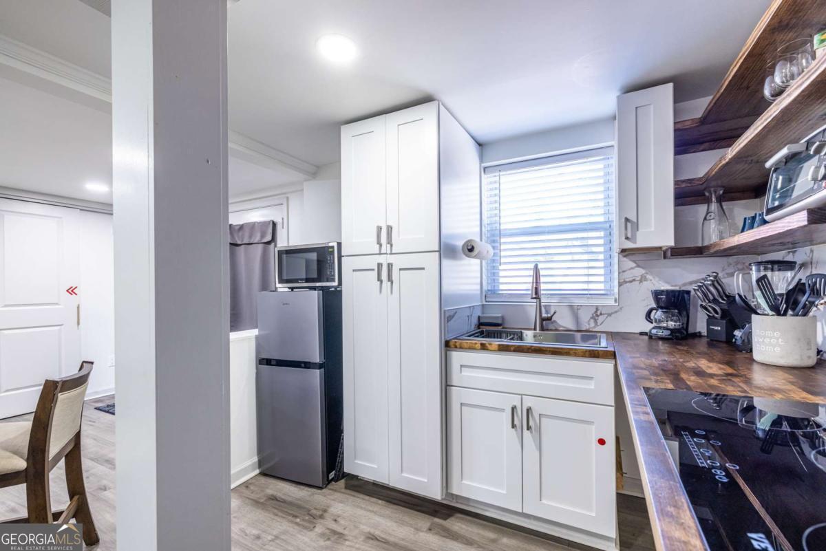 1122 Elaine Drive, Unit B Forest Park, GA 30297 - Photo 22 of 37