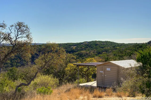 $119,000 | 11586 Ranch To Market Road 336, Leakey, TX 78873