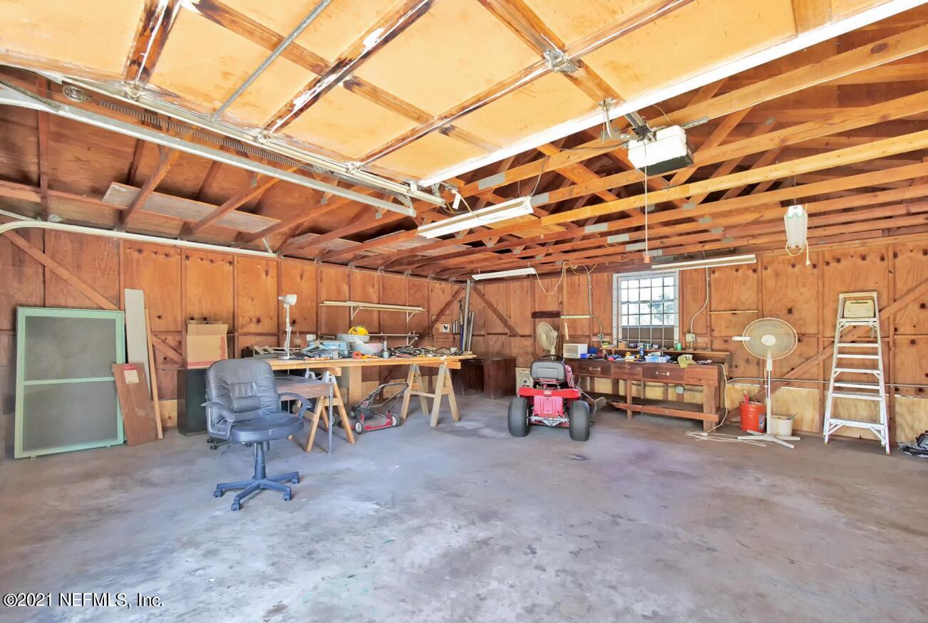 1781 Faye Road Jacksonville, FL 32218 - Photo 23 of 30 Garage