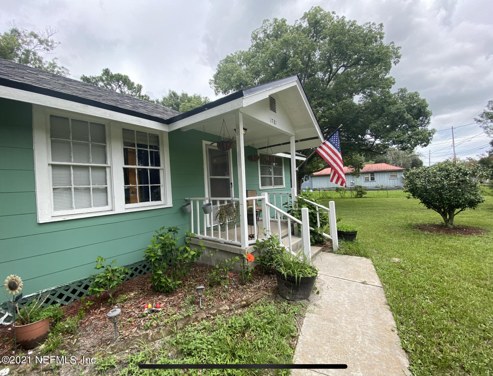 1781 Faye Road Jacksonville, FL 32218 - Photo 8 of 30 Front walk
