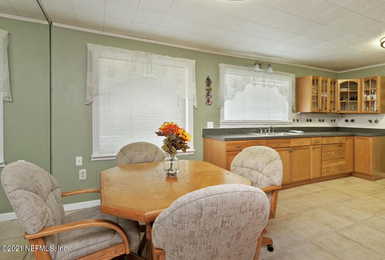 1781 Faye Road Jacksonville, FL 32218 - Photo 10 of 30 Kitchen