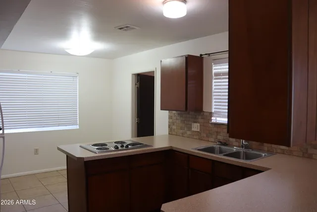 $1,400 | 517 Phillip Drive, Sierra Vista, AZ 85635