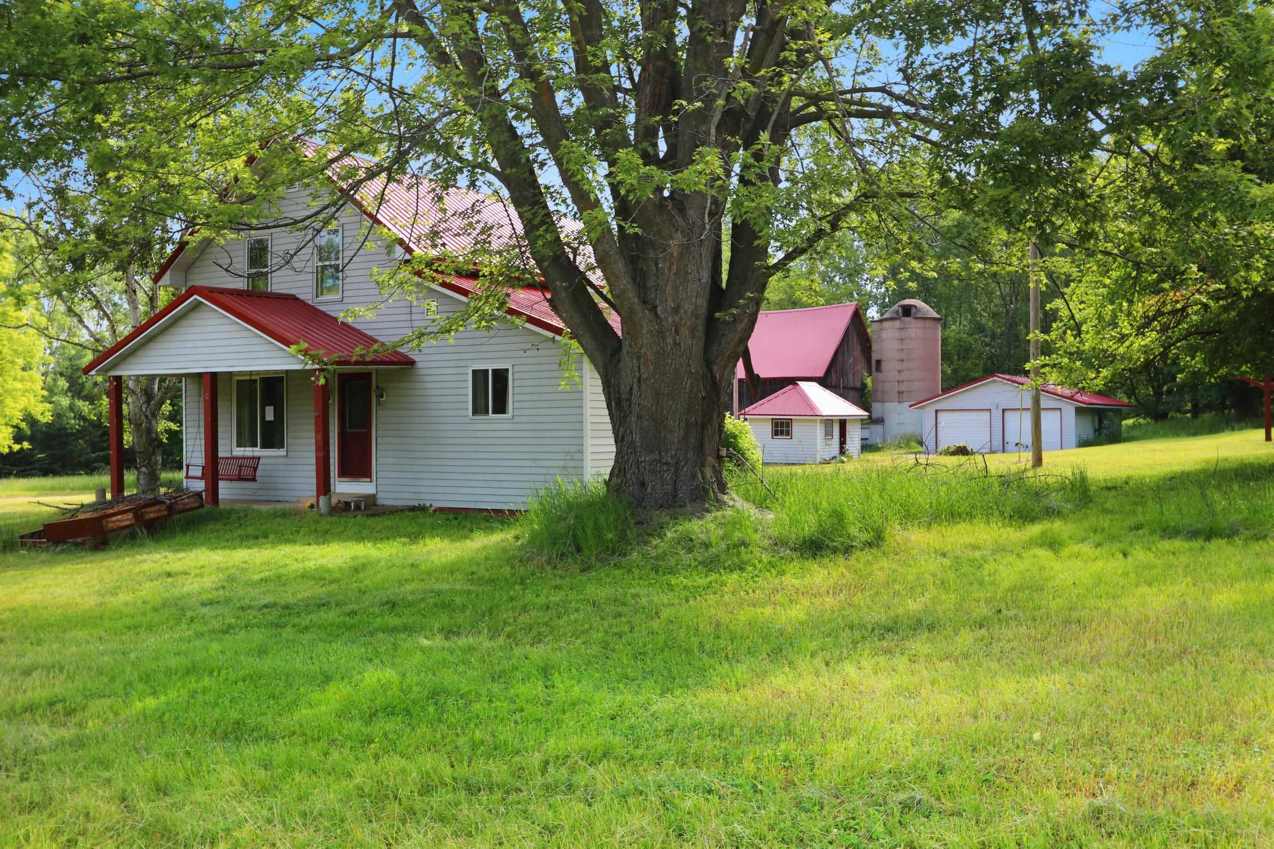 5638 County Rd Bb Gillett, WI 54124 - Photo 33 of 61