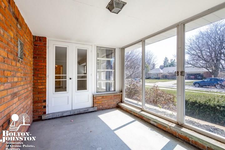 412 Lexington Road Grosse Pointe Farms, MI 48236 - Photo 16 of 43