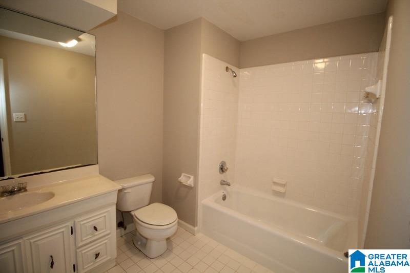 100 Crest Drive Birmingham, AL 35209 - Photo 21 of 30