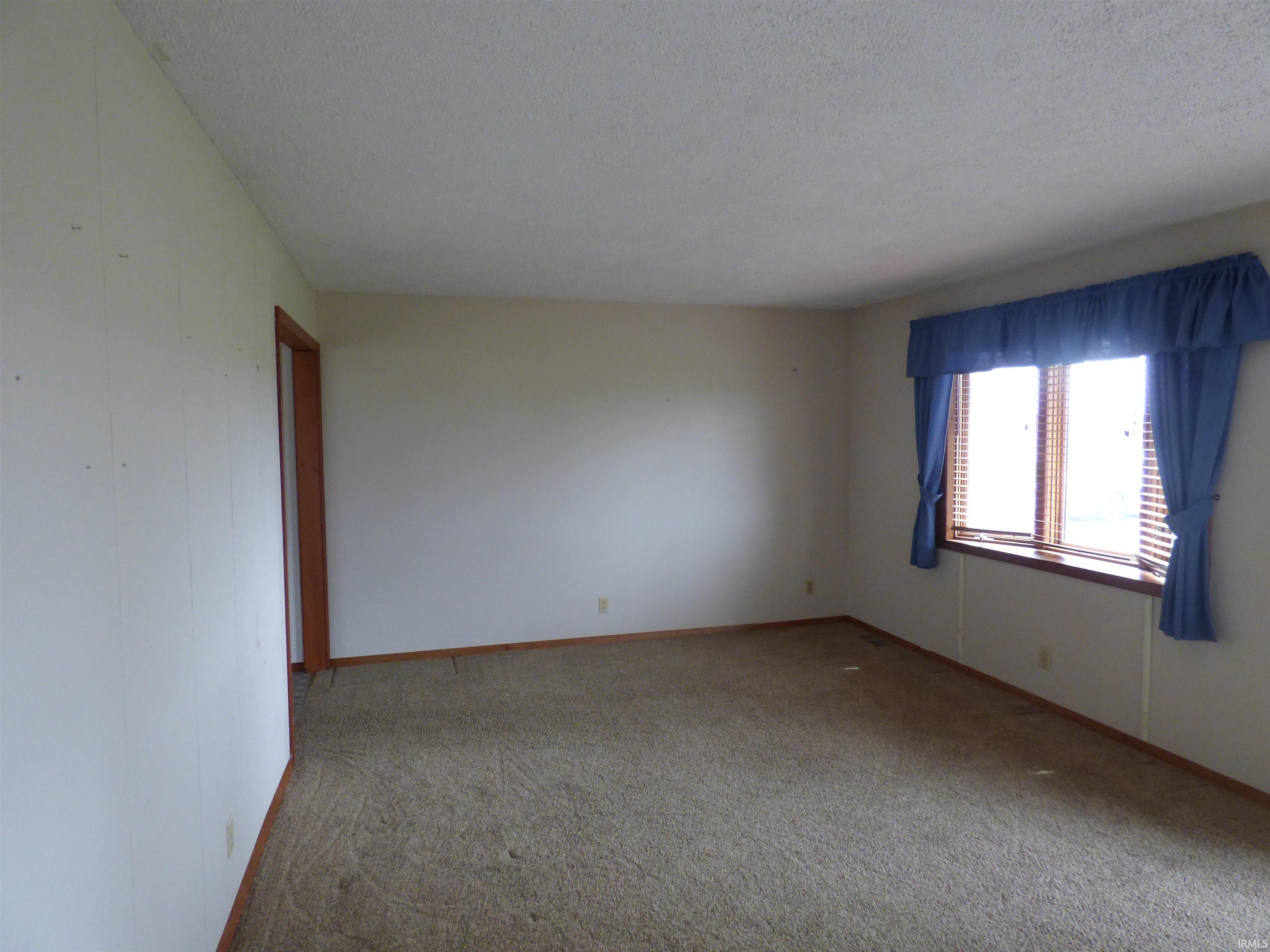 6283 West Division Line Road Delphi, IN 46923 - Photo 11 of 26