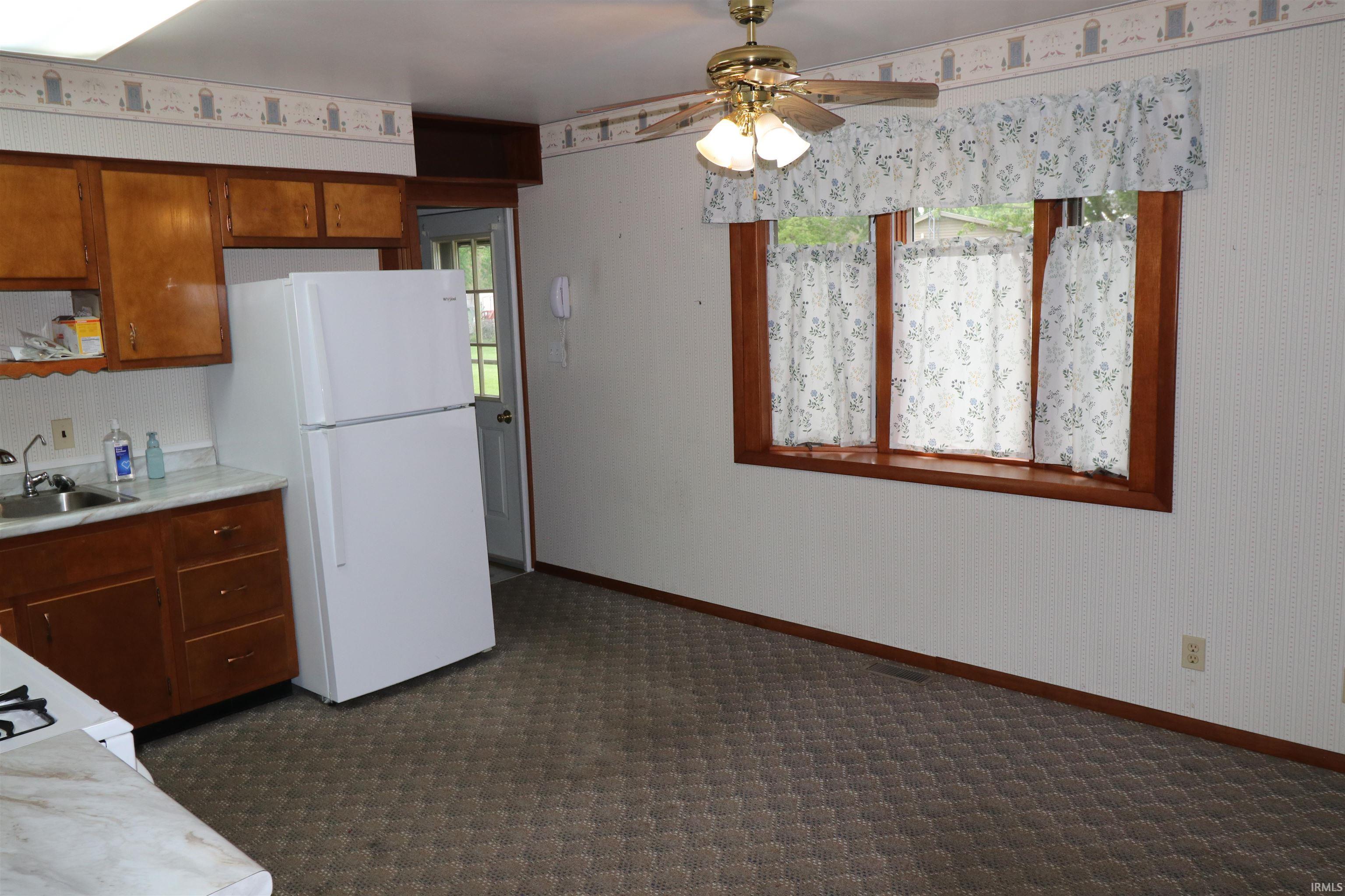 6283 West Division Line Road Delphi, IN 46923 - Photo 7 of 26