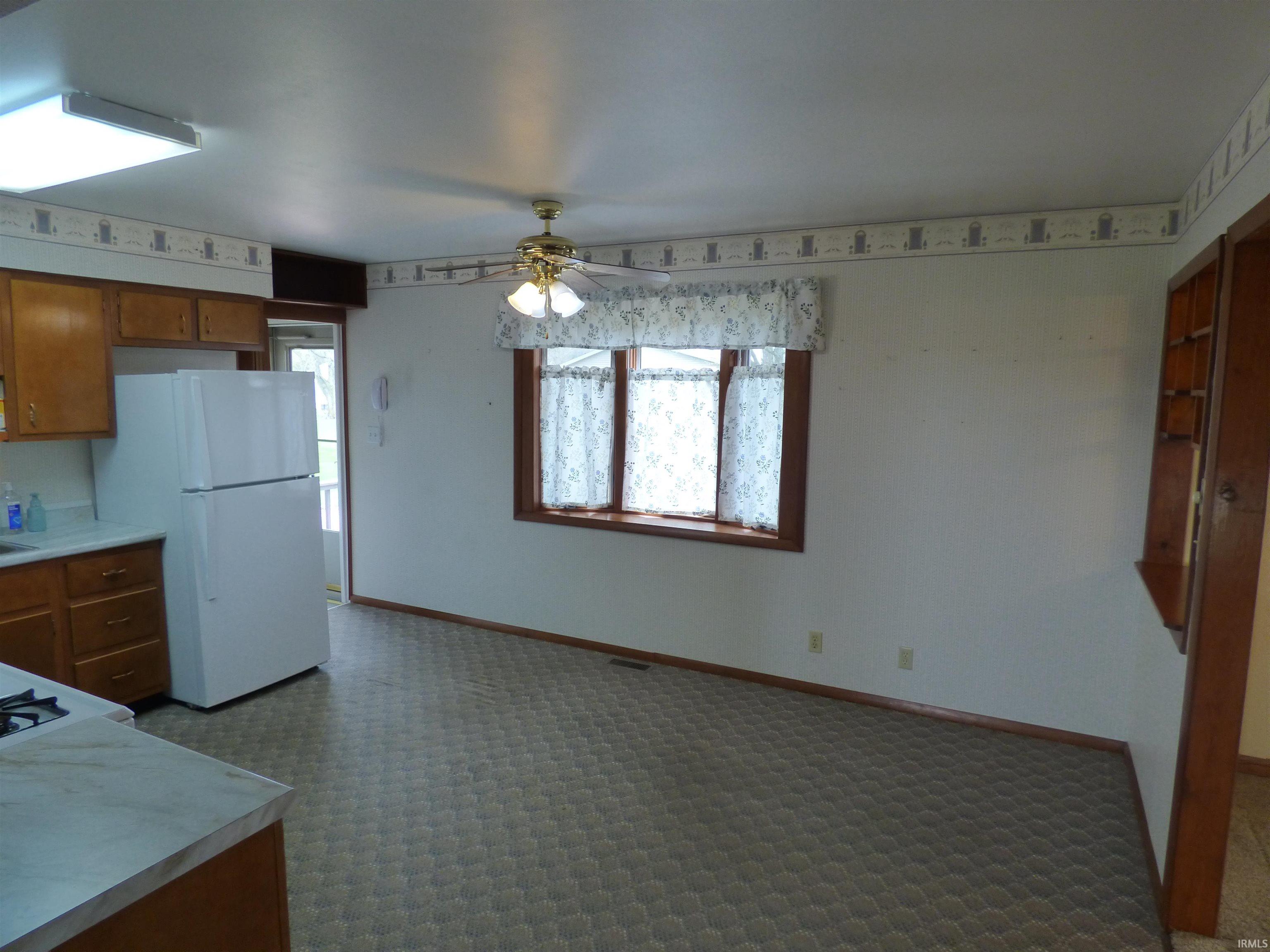 6283 West Division Line Road Delphi, IN 46923 - Photo 8 of 26