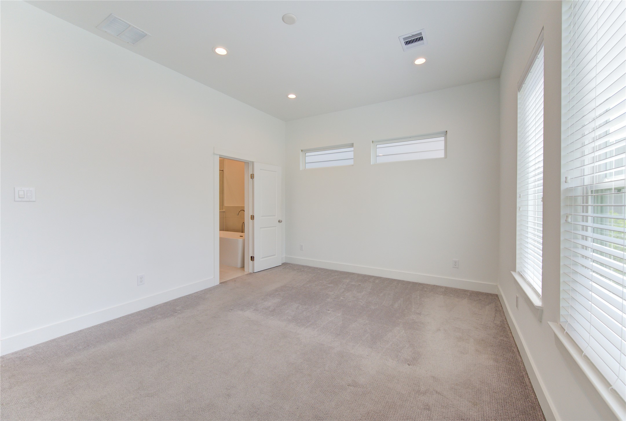 564 Janisch Road Houston, TX 77018 - Photo 14 of 24