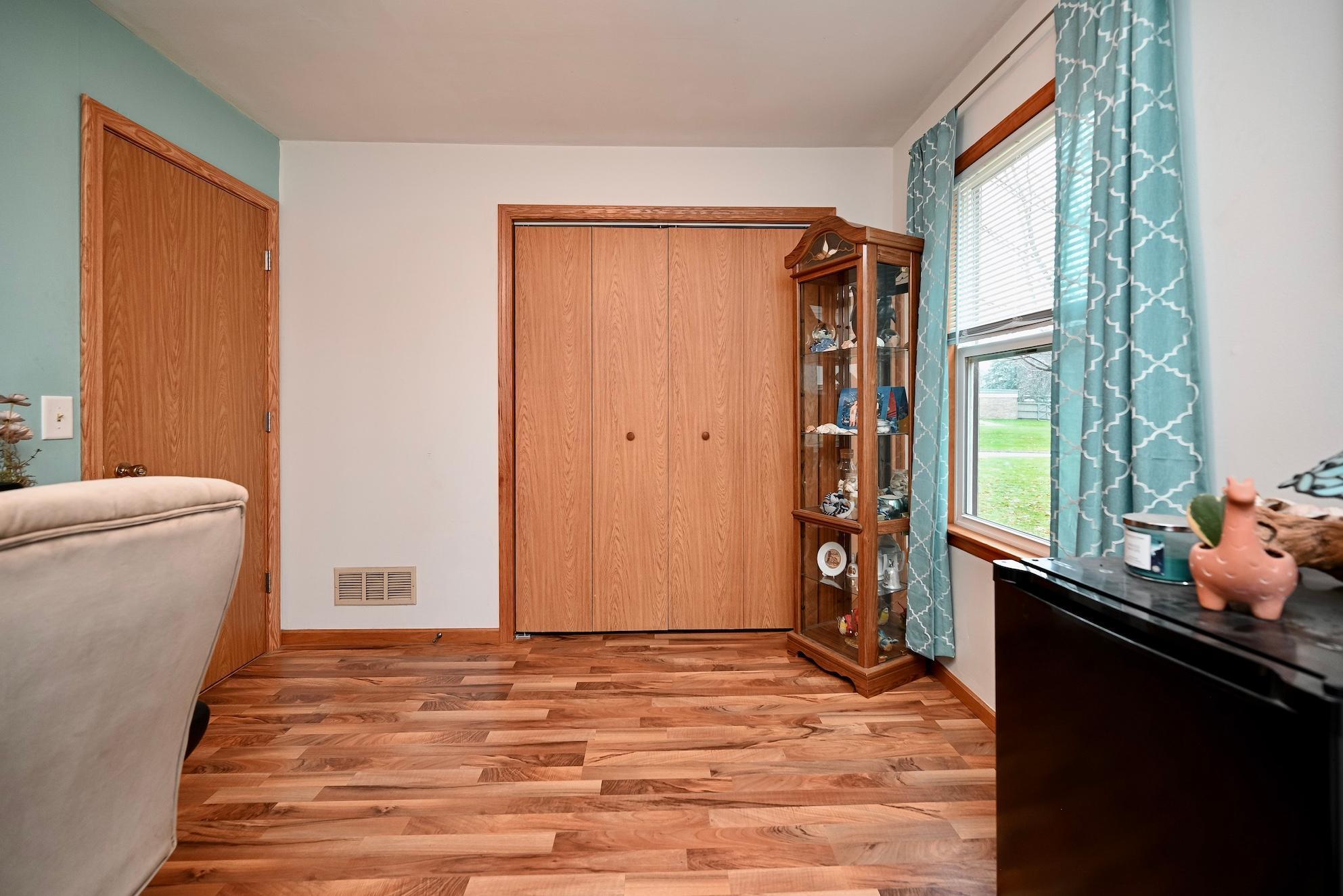 812 6th Street West Wabasha, MN 55981 - Photo 11 of 29