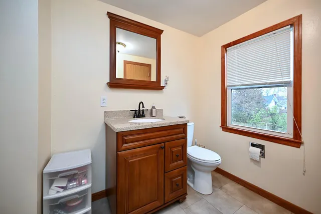 $325,000 | 812 6th Street West, Wabasha, MN 55981