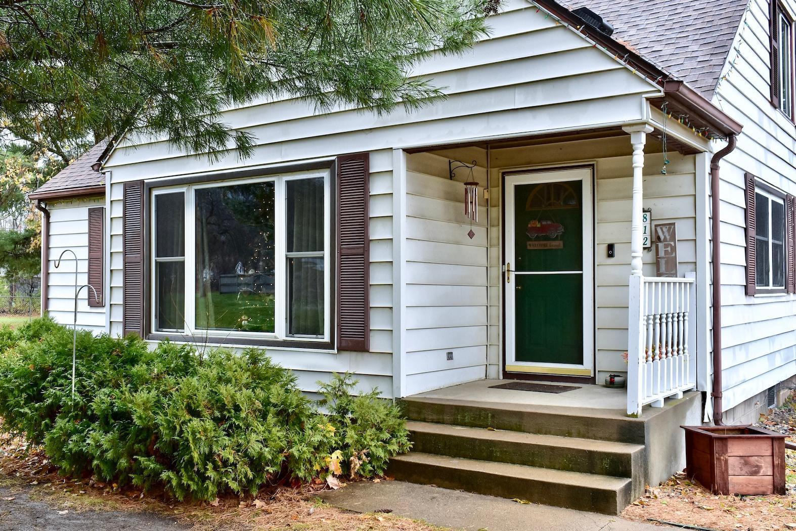 812 6th Street West Wabasha, MN 55981 - Photo 2 of 29