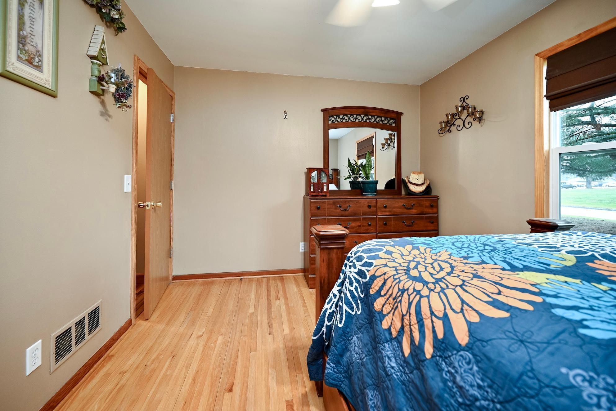 812 6th Street West Wabasha, MN 55981 - Photo 9 of 29