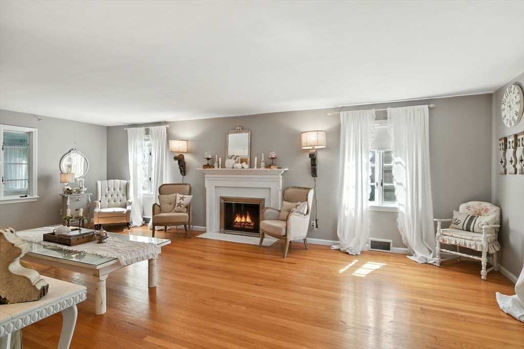 35 Plymouth Road Longmeadow, MA 01106 - Photo 4 of 41 a living room with furniture and a fireplace