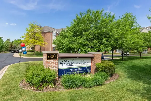 $1,395 | 600 West Walton Boulevard, Pontiac, MI 48340