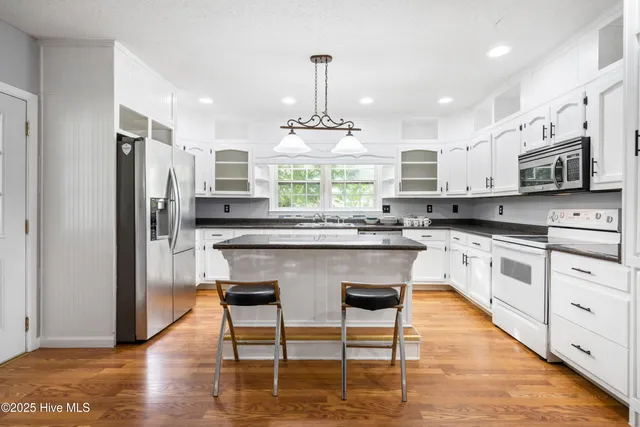 $225,000 | 705 6th Street, Maysville, NC 28555