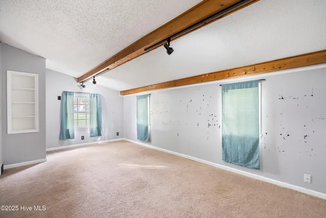 $225,000 | 705 6th Street, Maysville, NC 28555