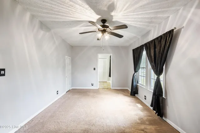 $225,000 | 705 6th Street, Maysville, NC 28555