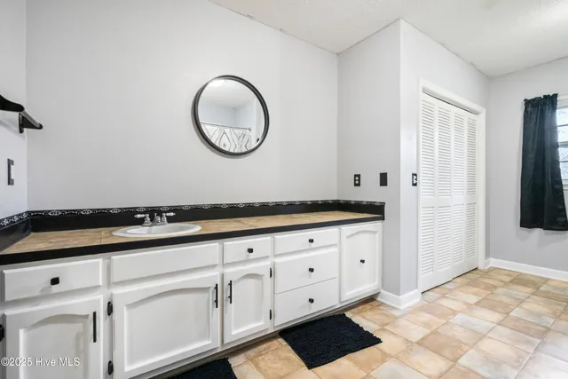 $225,000 | 705 6th Street, Maysville, NC 28555