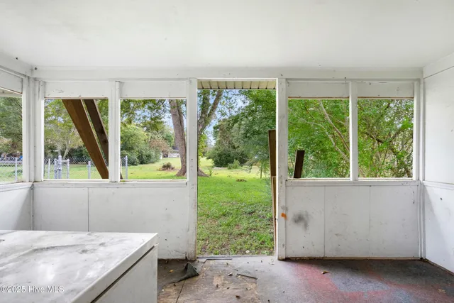 $225,000 | 705 6th Street, Maysville, NC 28555