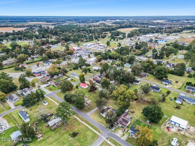 $225,000 | 705 6th Street, Maysville, NC 28555