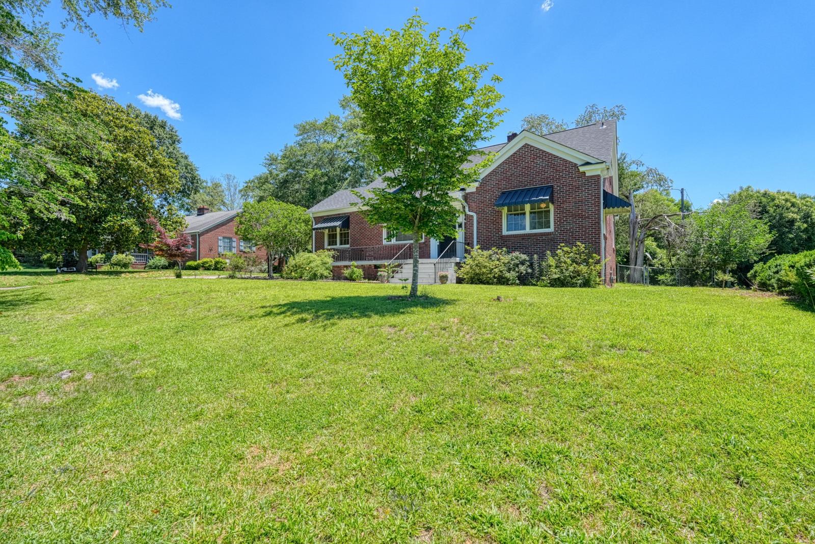 171 East Victoria Road Spartanburg, SC 29301 - Photo 2 of 42