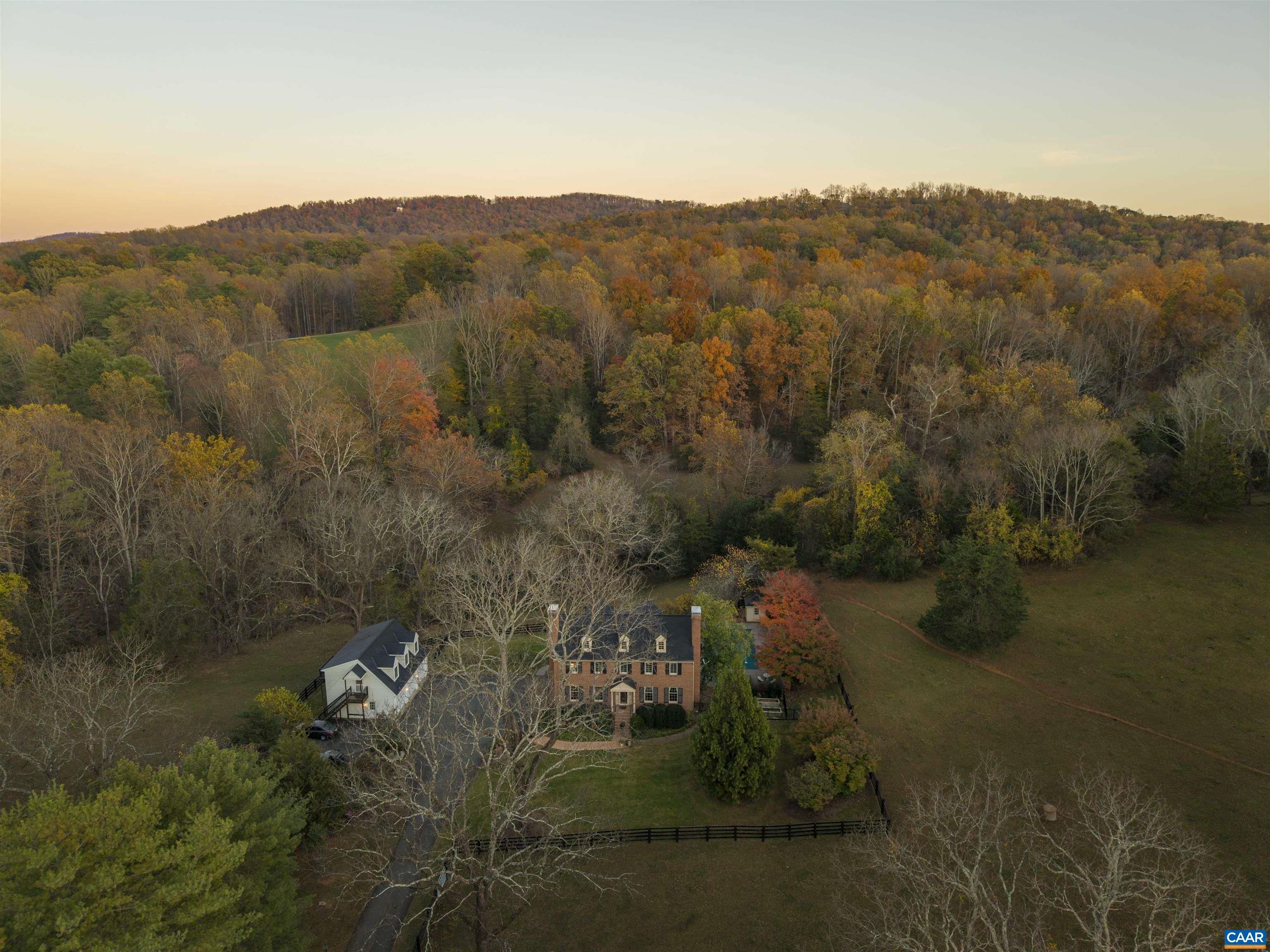 1789 Stony Point Road Charlottesville, VA 22911 - Photo 41 of 46 a view of a town with mountains in the background