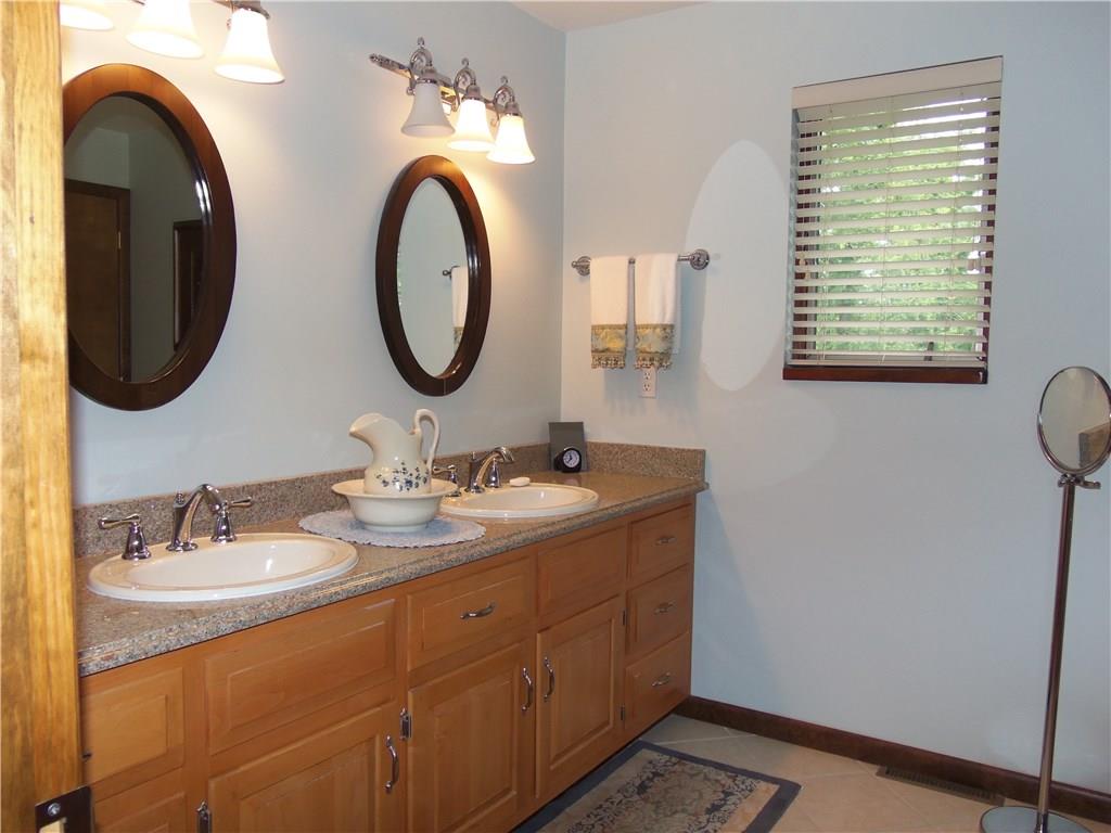 154 East Union Road Cheswick, PA 15024 - Photo 16 of 25