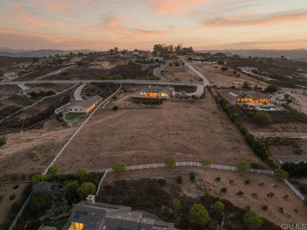 22952 Stokes Road Ramona, CA 92065 - Photo 5 of 67 Gallery Image 5