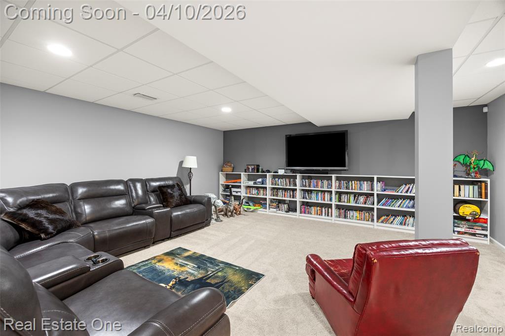 120 Crestview Drive Rochester, MI 48306 - Photo 43 of 69 Gallery Image 43