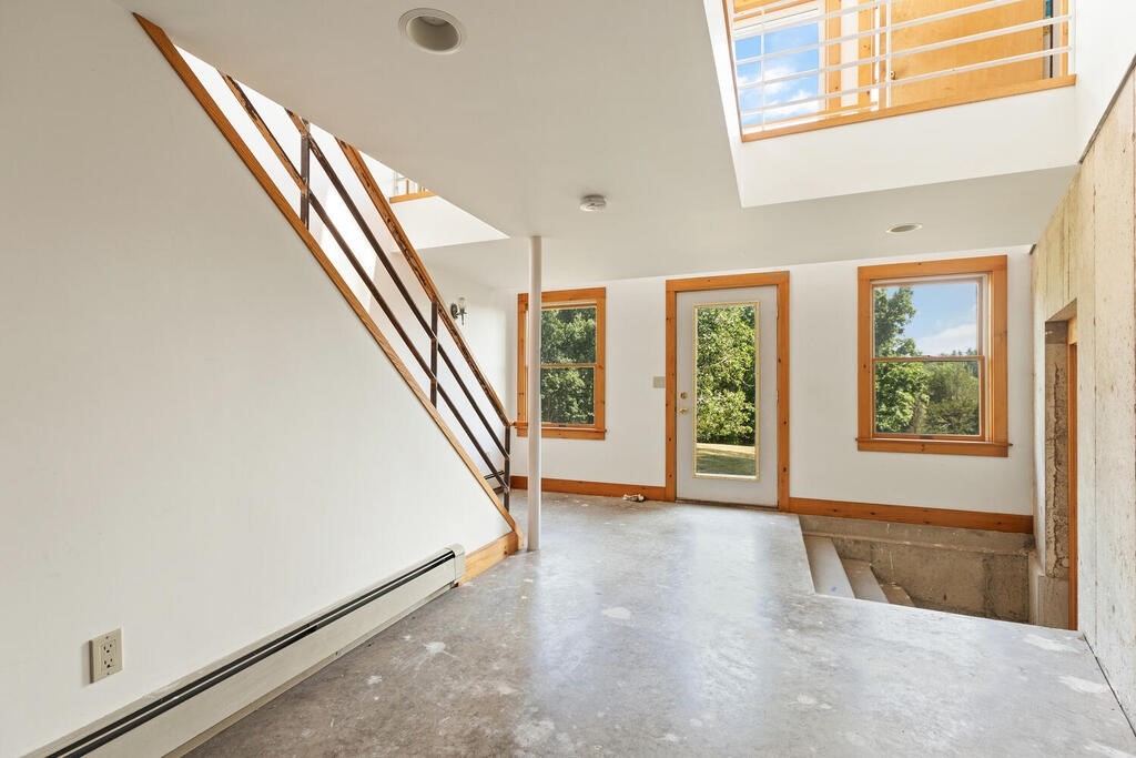 247 Middle Road Newbury, MA 01922 - Photo 18 of 42 Gallery Image 18