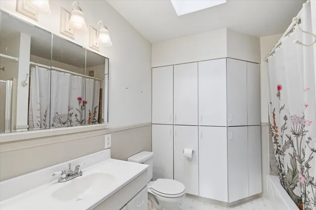 $375,000 | 439 North Reese Street, South Lyon, MI 48178