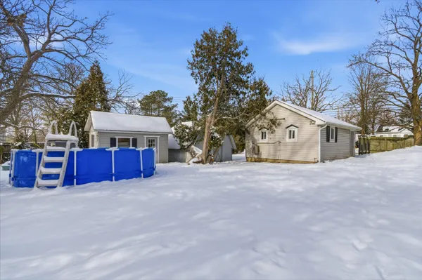 $355,000 | 439 North Reese Street, South Lyon, MI 48178
