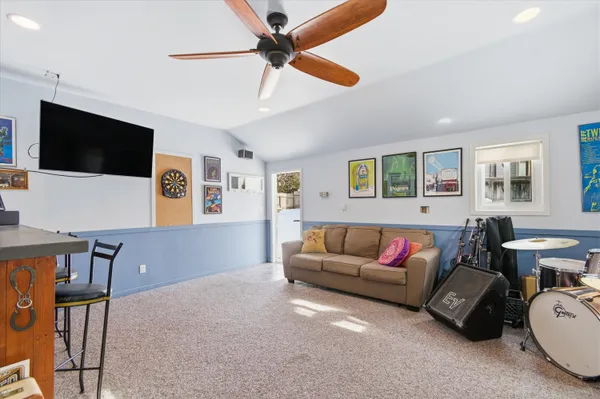 $355,000 | 439 North Reese Street, South Lyon, MI 48178